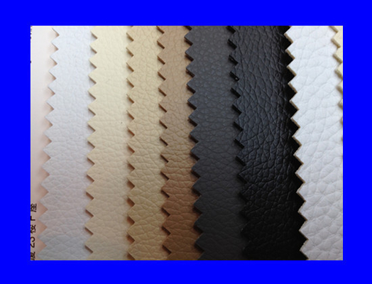 ماء 0.8MM سمك جلد PVC الاصطناعية التنجيد النسيج للحصول على أريكة